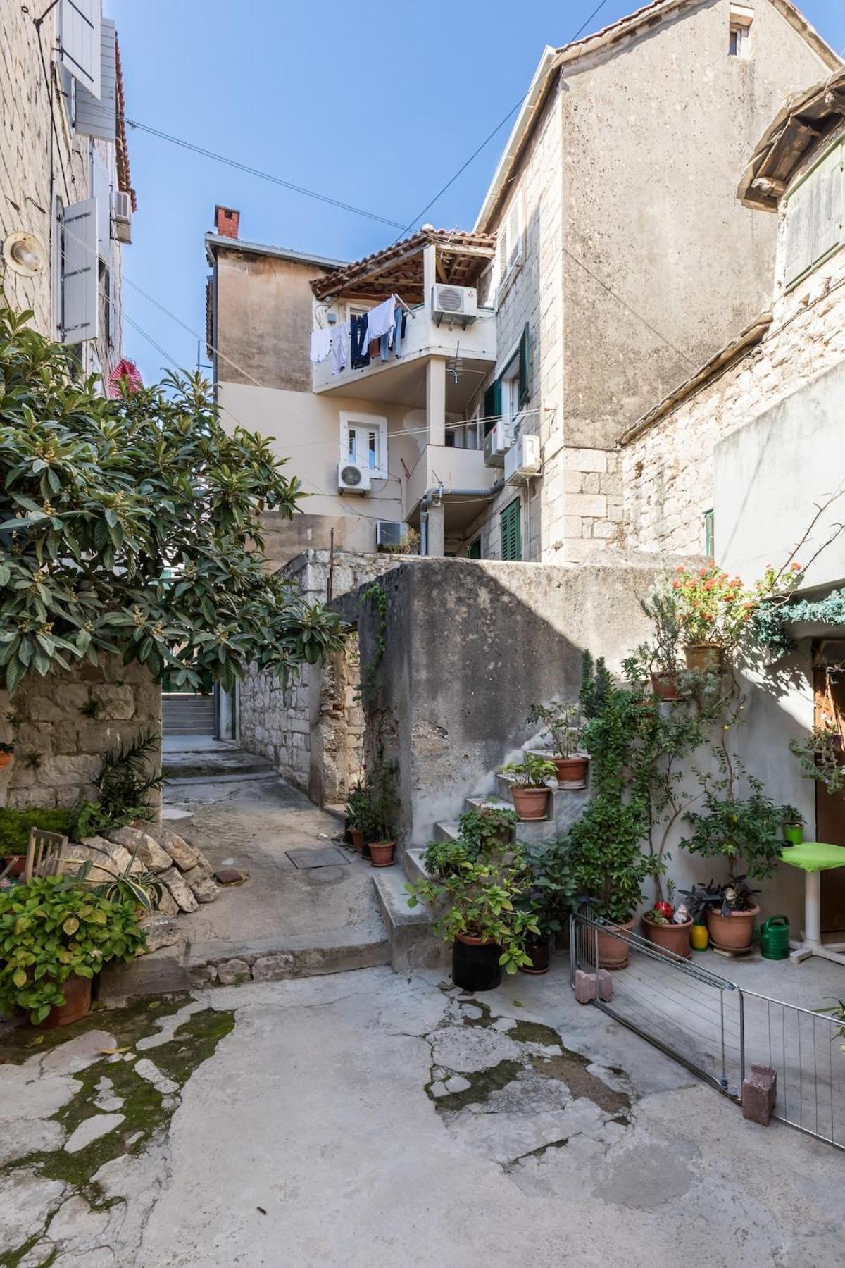 Bonbon Old Town Private En-Suite Room Split Luaran gambar